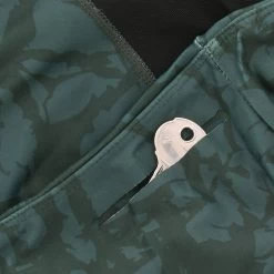 Women's Arabella 7/8 Length Tights Green / Gold -Sporty Life Shop arabella 176 7 8 lenght tights 25 grn gold quak 8